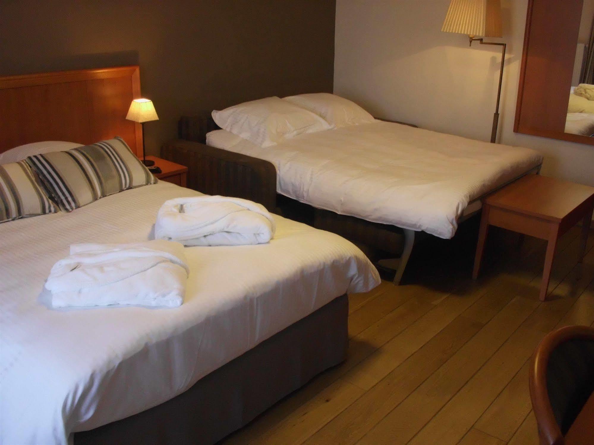 Hotel Le Fournil Redu Kültér fotó